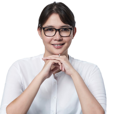 Sarah Huang (Host)
